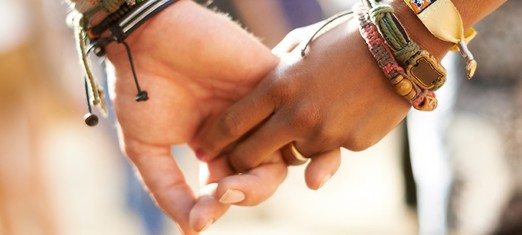 ¿Se puede aprender a mantener un matrimonio feliz?