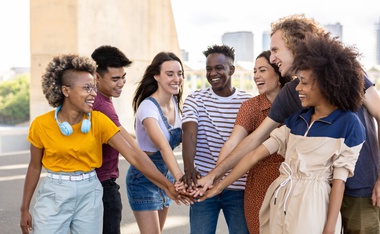 Sobre la raza y la evolución de la tolerancia al amor