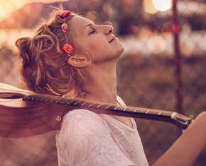 The Inspiring Baha’i Writings, Set to Music