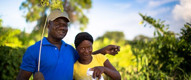 Plant Trees AND Food: the Smallholder Farm Model