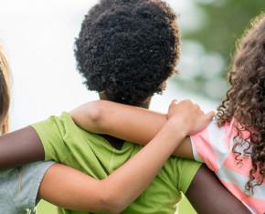 5 Ways to Raise Kind, Caring Children