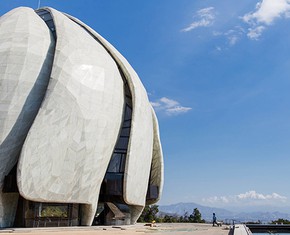 Do Baha’is only Build Temples?