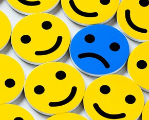Realist or Idealist: Who is Happier?