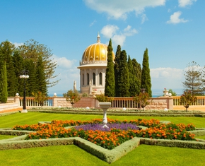 How Religions are Born: The Declaration of the Bab