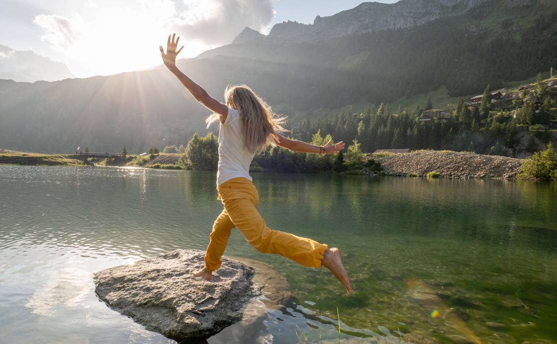 Spiritual and Material Happiness: What’s the Difference?