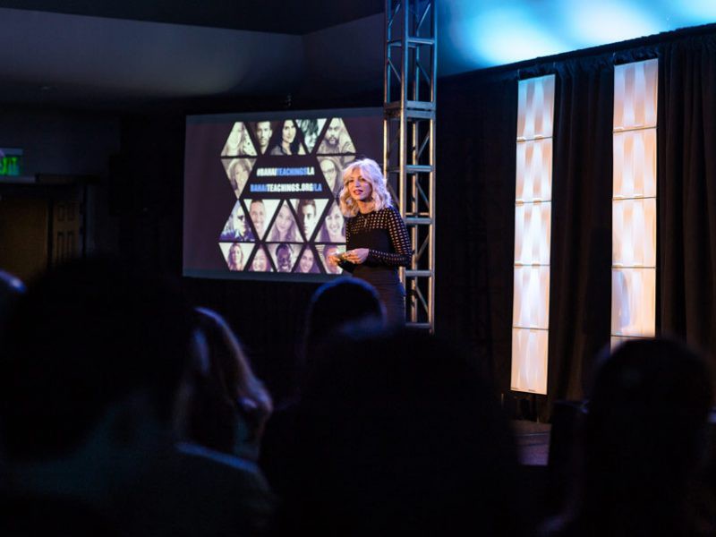 gouya-zamani-speaking