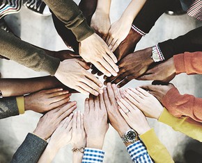 How Baha’is Foster Unity—Even When They Disagree