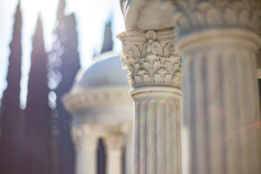 During his ministry, Shoghi Effendi used Chiampo marble for the Monument Gardens in Haifa on Mount Carmel.