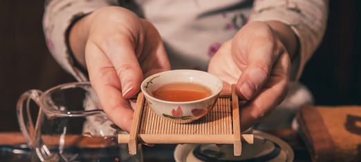 The Culturally-Colored Virtues of Offering and Receiving