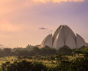 The Profound Symbolism of the Baha’i Lotus Temple