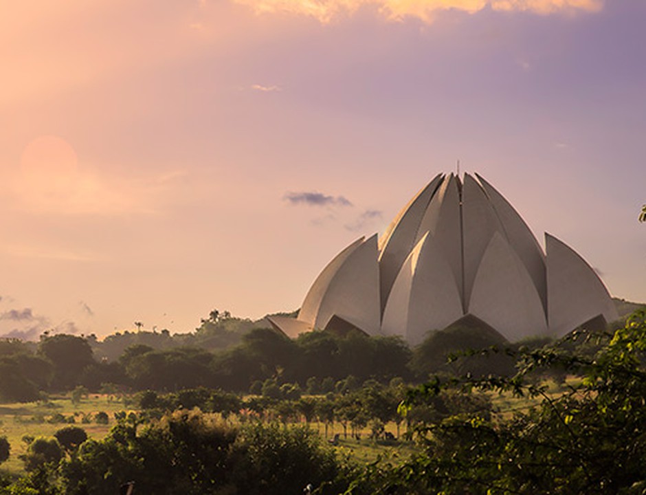 The Profound Symbolism of the Baha’i Lotus Temple