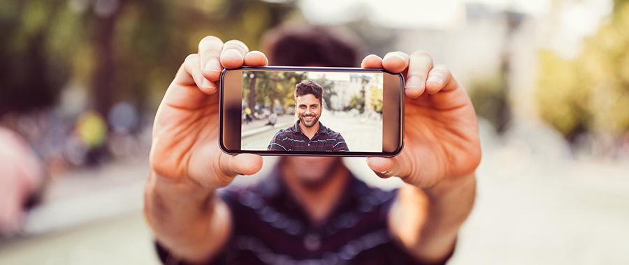 Palabras bahá'ís de sabiduría para los distraídos con la tecnología