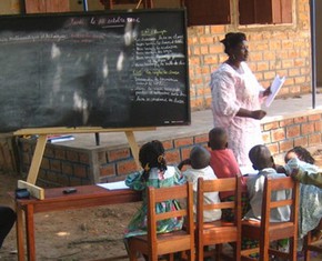 Learning about Education: the Experience of Ahdieh Foundation