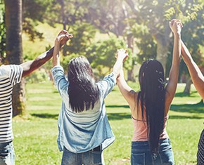 Unidad y Verdad: Creando soluciones con comunidades marginadas
