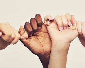 Patriotismo, raza y política: ¿Realmente nos mantienen unidos?