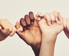 Patriotismo, raza y política: ¿Realmente nos mantienen unidos?