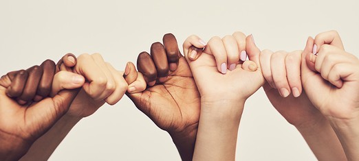 Patriotismo, raza y política: ¿Realmente nos mantienen unidos?