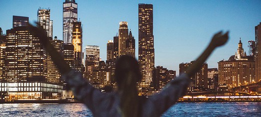 ¿Por qué debemos amar la edad en que vivimos?