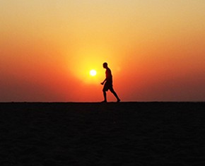 The Dawn-Breakers Challenge: the History of Baha’i Heroes