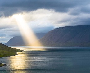 5 Glimpses of the Afterlife from the Baha’i Writings