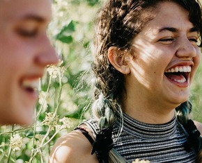 Enamoramiento y rechazo: redefiniendo la ’Friend-Zone’