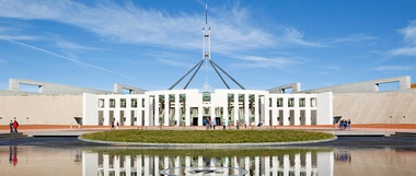 Members of Parliament Honor Bicentenary