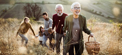 Boomers, Millennials, Gen Z: uniendo las diferencias generacionales