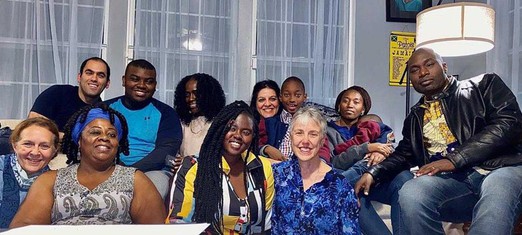 Cómo las amistades interraciales pueden llevar a la curación racial