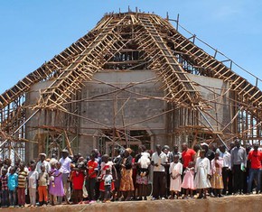 In Africa: As One Baha’i Temple Rises, Anticipation Builds for Another