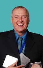 Unity, Beauty & Service: Jack Lenz’ 3 Themes for Every Artist