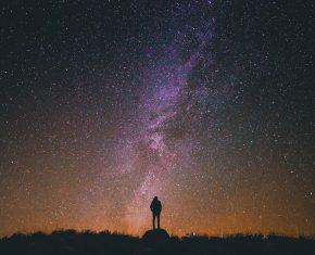 Contemplando las estrellas para entender nuestras almas