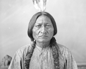 How Chief Sitting Bull’s Great-Great-Granddaughter Became the First Lakota Baha’i