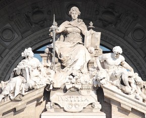 ¿Cuál quieres: justicia o venganza?