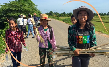 Youth Initiative in Cambodia Reduces Soil Erosion During Floods