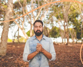 La hipótesis del guerrero: ¿los hombres desean la guerra más que las mujeres?