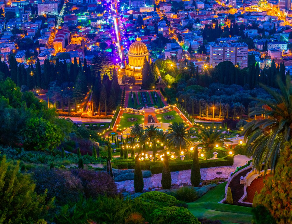 The World’s Baha’is Commemorate the Martyrdom of the Bab