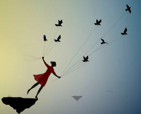 Déjà Vu: Do Dreams Predict the Future?