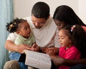 5 Powerful Prayers for Your Parents