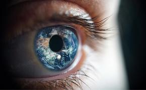 What Does It Mean to Have a World-Embracing Vision?
