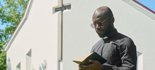 Why Would a Harlem Preacher Visit Africa to Teach the Baha’i Faith?