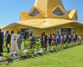 Building a Temple of Unity Amidst War and Conflict