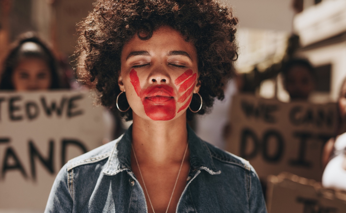 Los hombres de verdad no golpean a las mujeres, decía mi padre