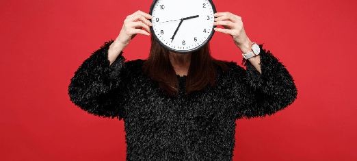 Intercalary Days: Gazing Beyond the Curve of Time