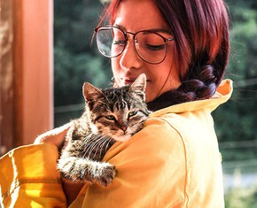 ¿Tienen los humanos cualidades que no tienen los animales?